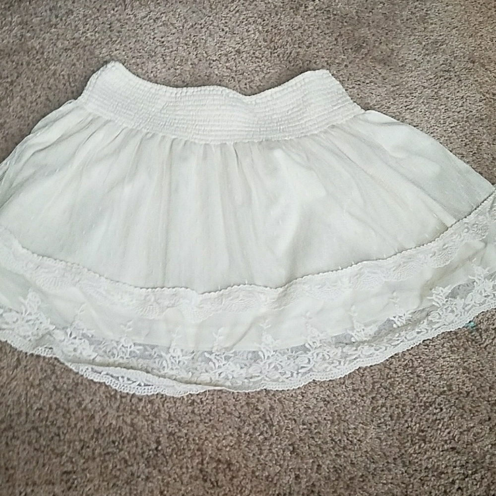 Cream lace Forever 21 skirt